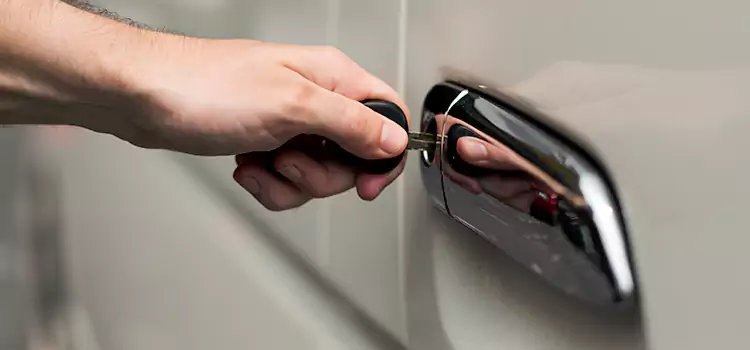 Why Choose Our Auto Locksmith Team in Montmagny, QC?