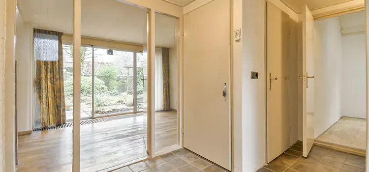 Why Choose Our Pocket Door Experts in Montmagny, QC?