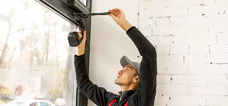 Why Choose Us for Your Door Closer Needs in Montmagny