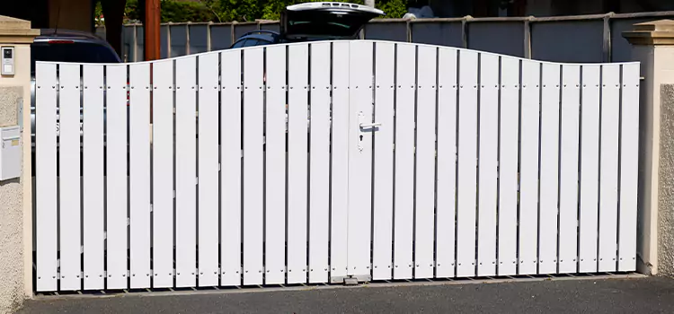 Why Choose Us for Residential Gate Repair in Montmagny, QC?